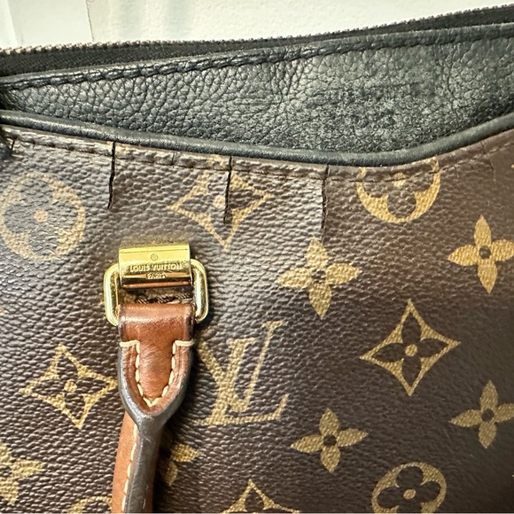 Louis Vuitton Pallas BB - Picture 5 of 12